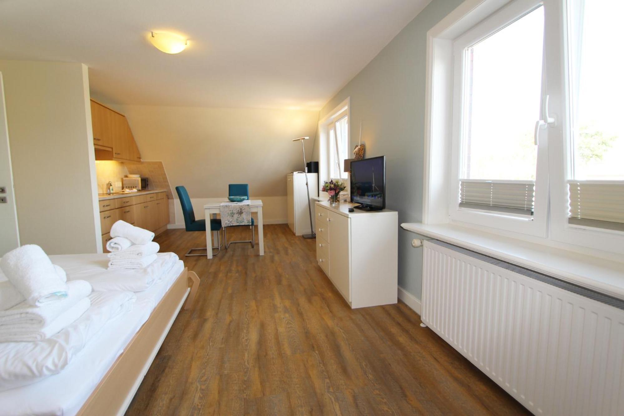 Haus Guenther - Mittelweg 1, App 1 Wenningstedt-Braderup Dış mekan fotoğraf